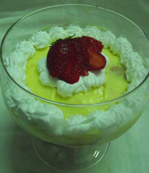 zuppa inglese with strawberries